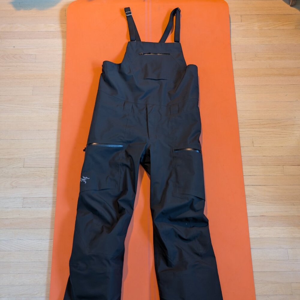 Arcteryx Sabre bib ski snowboard pants gortex